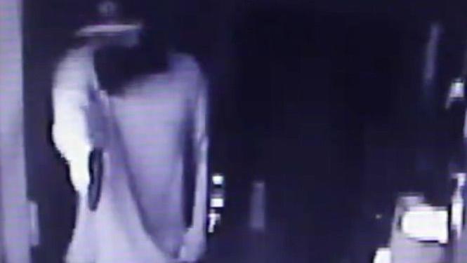 Video: Robber fires two shots through Whataburger drive-up window